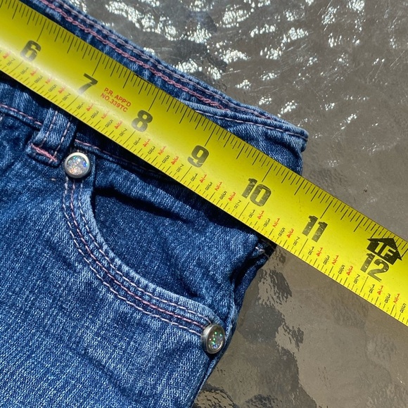 Levi’s girls boot cut jeans - Picture 3 of 14